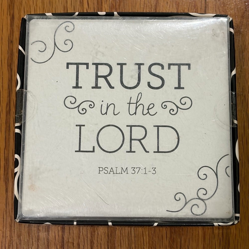 Inspirational Coaster set  with Black and White Design set of 4
